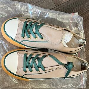 PF Flyers Low Top Beige Sneakers with Green Accents